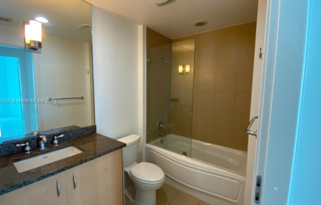 2 beds, 2 baths, $3,750, Unit #T2302