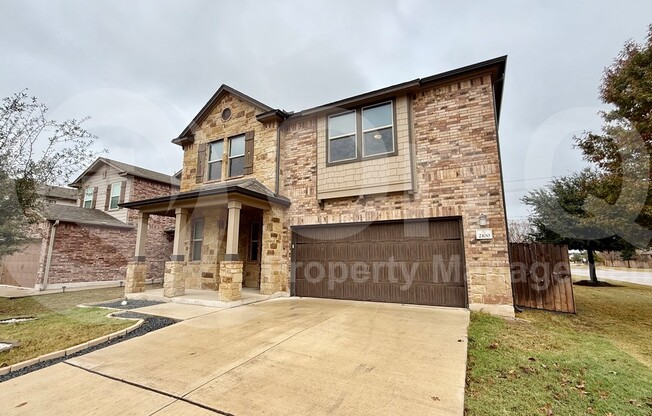 2100 IRON RAIL TERRACE