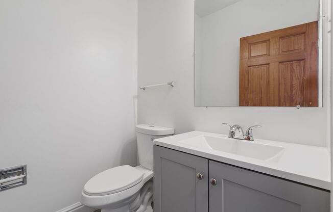 2304 1/2 E Carson Street