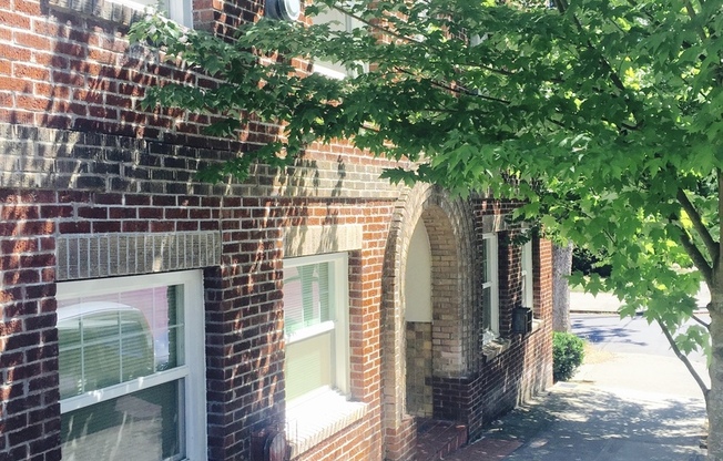 T0108 - Laurelview Apartments