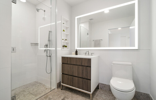 1 bed, 1 bath, $4,125, Unit 4406