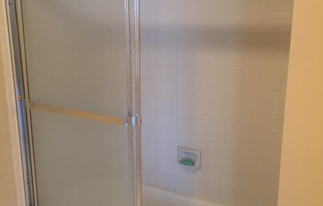1 bed, 1 bath, $2,250, Unit # 1611