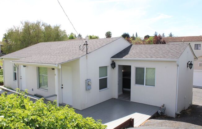 2680 Appian Way, Pinole, CA  94564