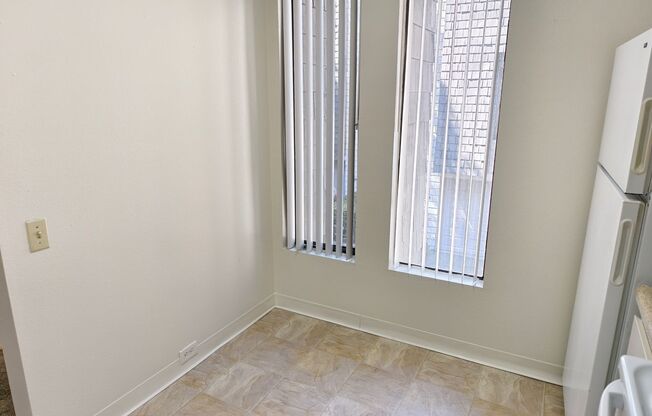 2 beds, 2 baths, 1,097 sqft, $2,630, Unit 1521