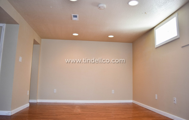 3 beds, 2 baths, $2,795