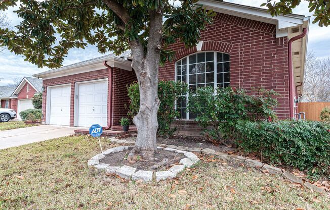 1235 BLACKTHORN DR