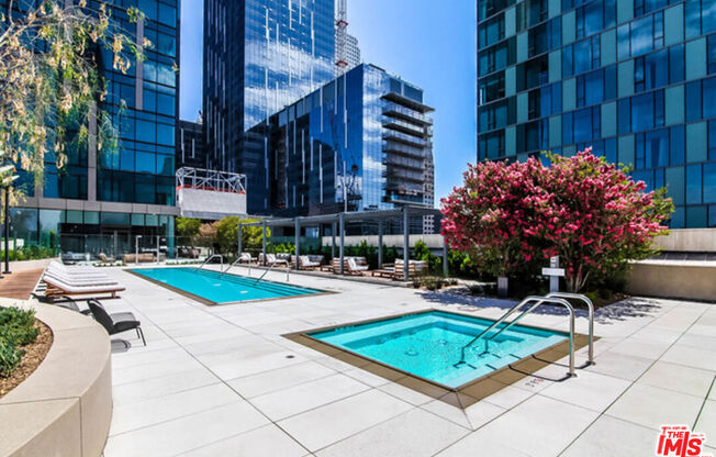 Studio, 1 bath, 480 sqft, $3,500, Unit 905