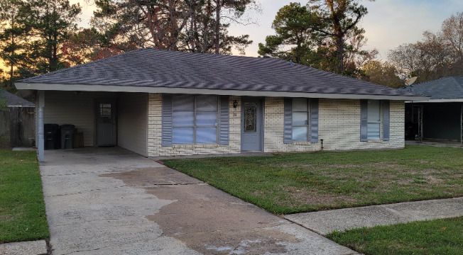 858 FOUNTAINBLEAU DR