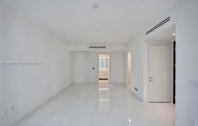 300 Biscayne Blvd Way unit 505 (A11764399)
