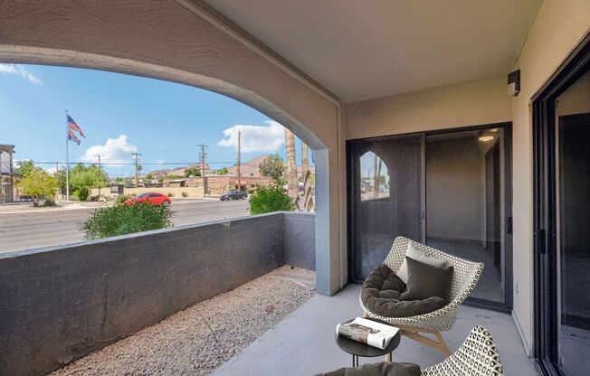 2 beds, 1 bath, 838 sqft, $1,299, Unit 311