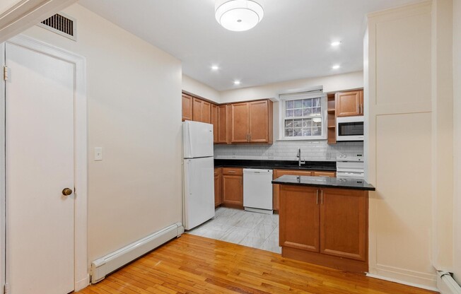 2 beds, 2 baths, 1,104 sqft, $3,500, Unit 1