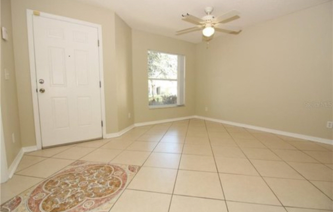 305 GDN OAK CT