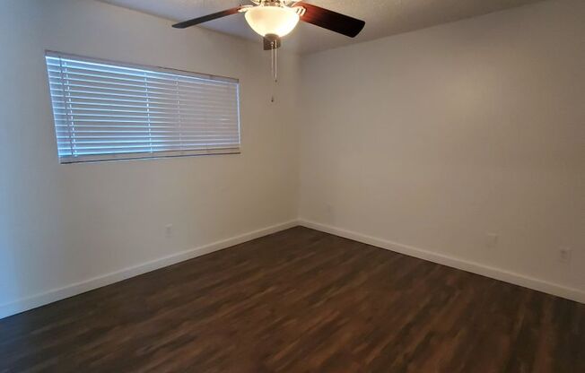 1 bed, 1 bath, 580 sqft, $1,095, Unit 222