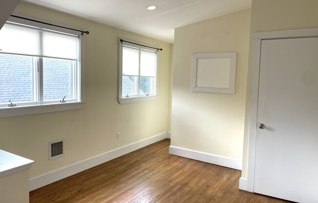 2 beds, 2 baths, 956 sqft, $3,600, Unit 2