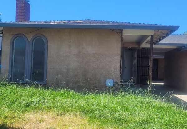 2451 KENNEDY AVE