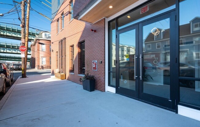 25 2 ST