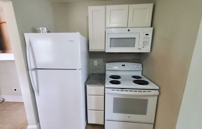 1 bed, 1 bath, $850