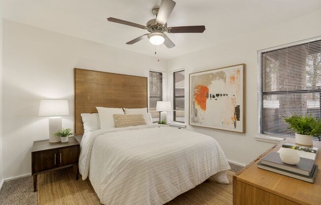 2 beds, 2 baths, 800 sqft, $999, Unit B06