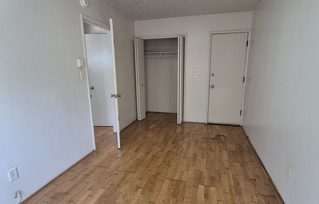 1 bed, 1 bath, 525 sqft, $1,200, Unit Unit #4