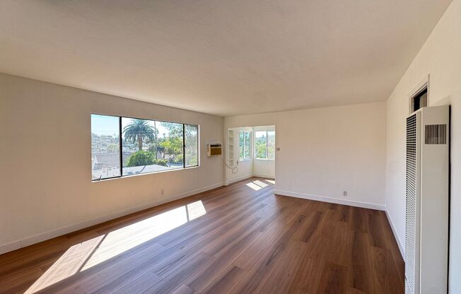Beautifully Remodeled Apartment in Hyperion Ave., LA