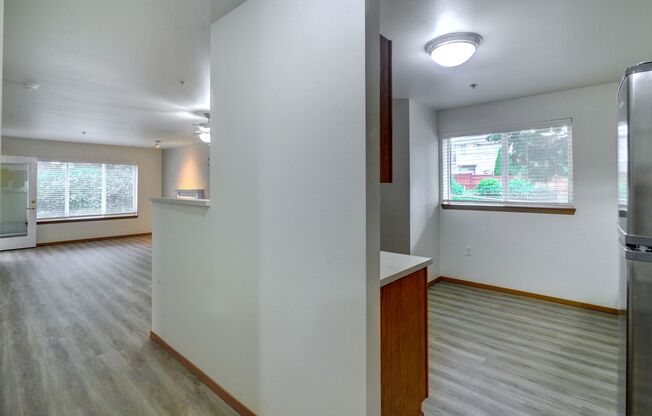 2 beds, 2 baths, 1,060 sqft, $2,050, Unit F106