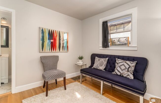 Pearl St. 1324 - 1326