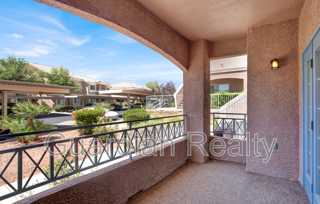401 Pine Haven St Unit 207