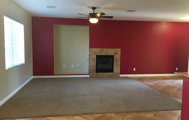 3 beds, 2.5 baths, $2,000