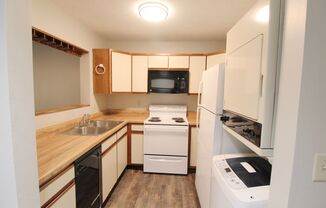 2 beds, 2 baths, $750