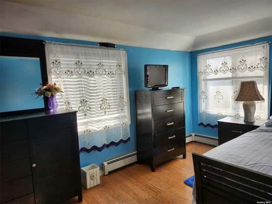 2 beds, 1 bath, 800 sqft, $2,800