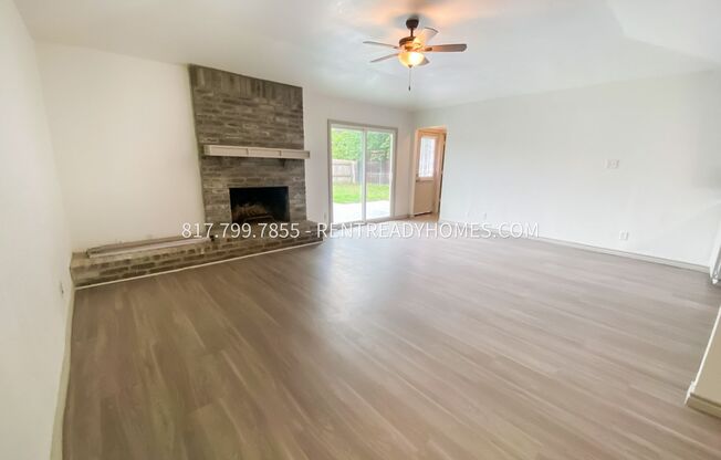 203 Shady Oaks Cir