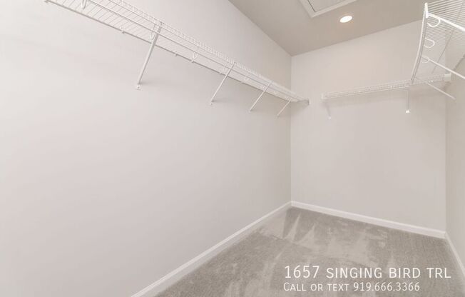 1657 SINGING BIRD TRL