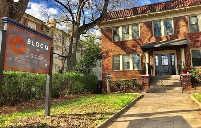 Historic Virginia Highland apartment to die for!!