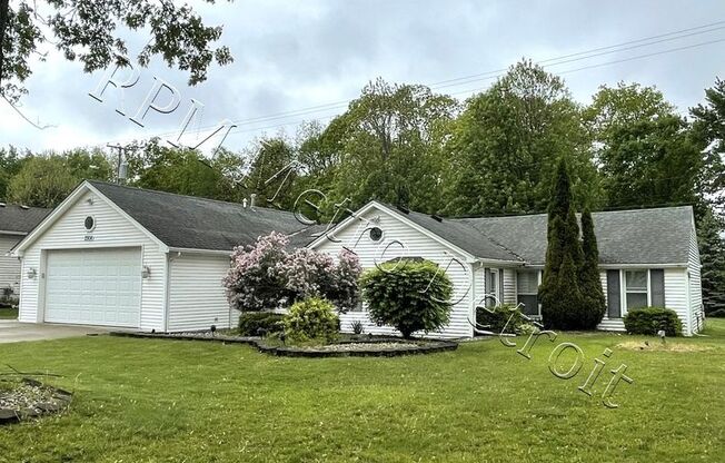 SPACIOUS RANCH in ROCHESTER HILLS
