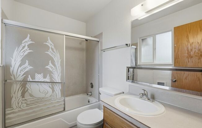 1 bed, 1 bath, 420 sqft, $1,175, Unit 14