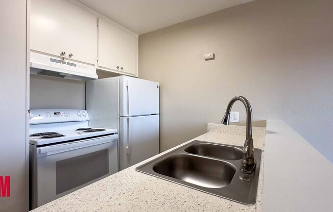 1 bed, 1 bath, 450 sqft, $1,599, Unit 03