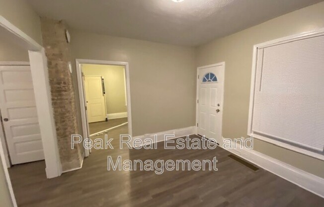 455 PLEASANT ST SW
