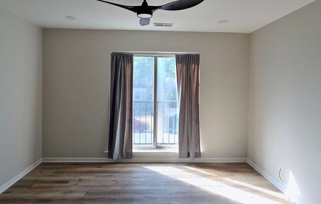 6439 S Saint Lawrence Ave