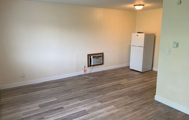 950 N 20th