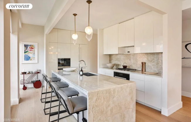 3 beds, 2.5 baths, 1,916 sqft, $20,950, Unit 22A
