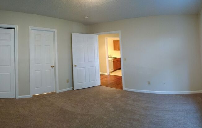2 beds, 2 baths, 1,024 sqft, $1,425