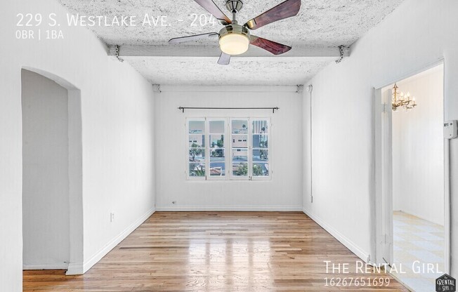 229 S WESTLAKE AVE