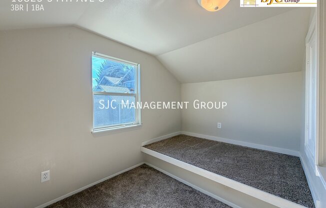 16823 34 AVE S