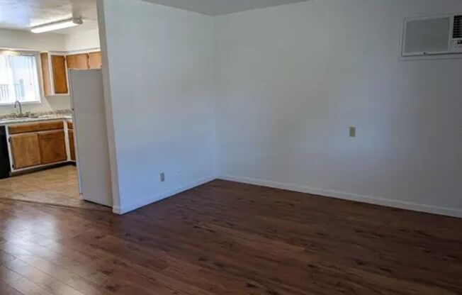 2 beds, 1 bath, 800 sqft, $1,695, Unit #3