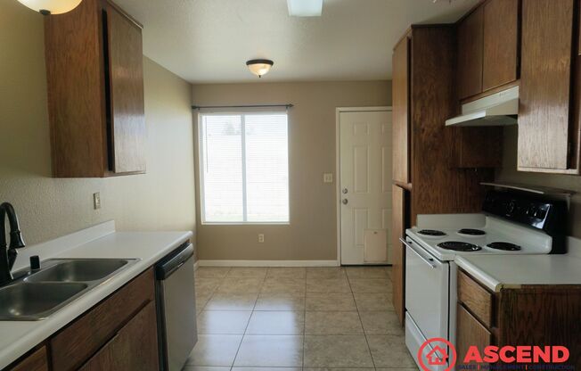 9521 Thistlewood Ct  (W &amp; A)