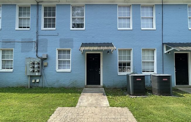 833 North Avenue