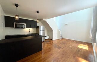 Perfect 1B/1BA, 2-story unit in Little Italy!