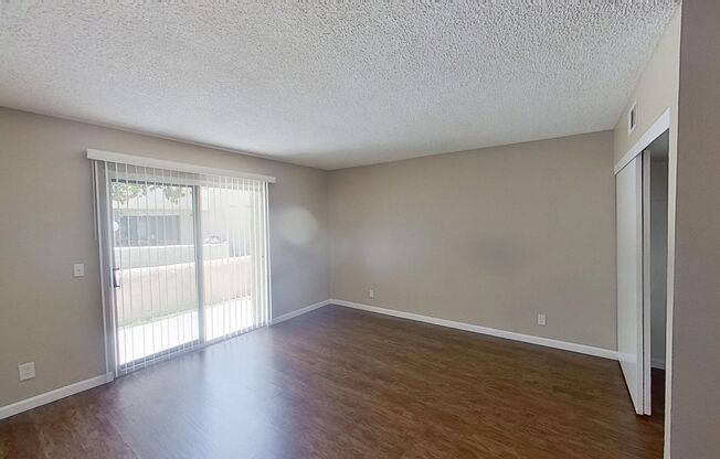 1 bed, 1 bath, 722 sqft, $1,950, Unit #116