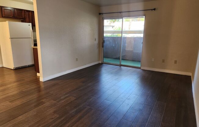 Beautiful 1st-Floor Condo in Gated Summerlin Community