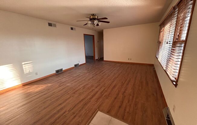 4 Bed 2 Bath Home In Andover!